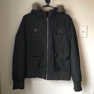 Mossimo Supply Co. Jackets & Coats - Mossimo Women’s Winter Jacket w/ fur hood Mossimo Supply Co. Jackets & Coats - Mossimo Women’s Winter Jacket w/ fur hood